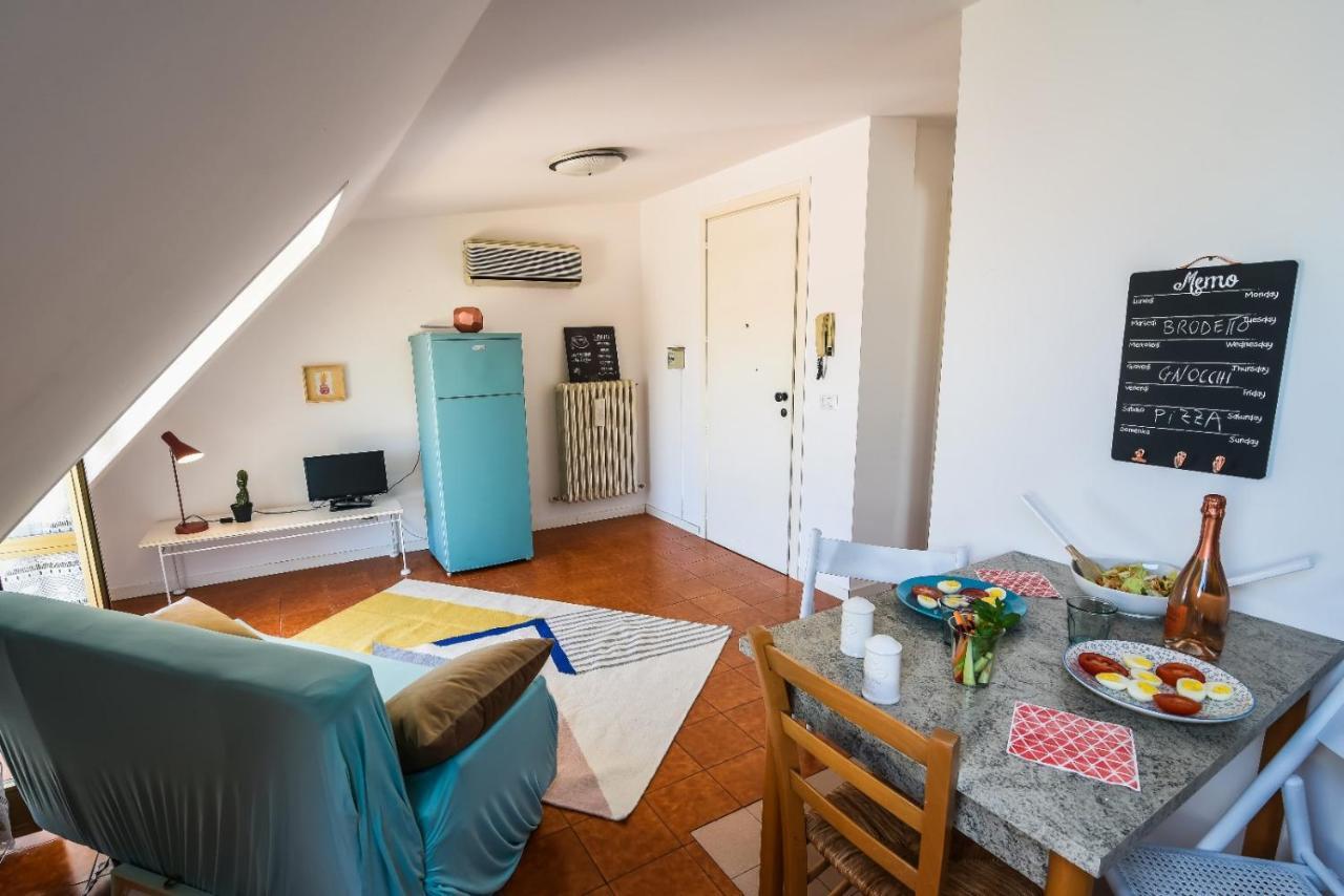 La Mansardina Vintage Apartman San Benedetto del Tronto Kültér fotó